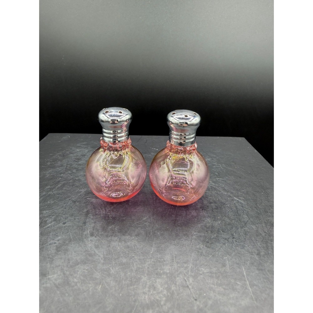 🌸💗 Vintage Hand‑Blown Pink Iridescent Glass Mini Salt & Pepper Shakers